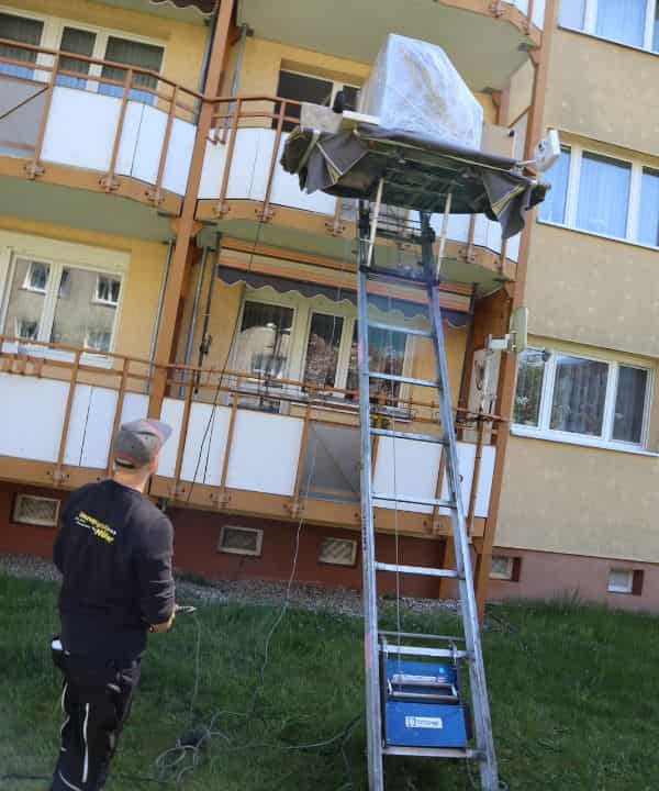 Möbellift für Ihren Firmenumzug in Duisburg